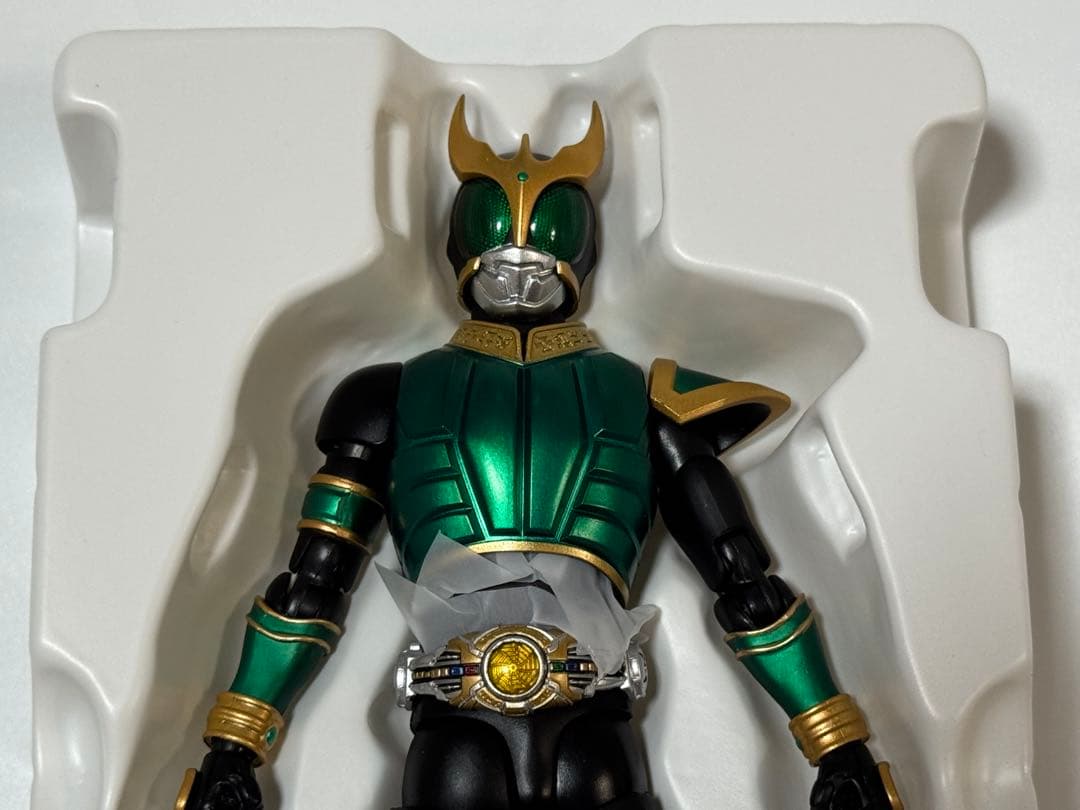 S.H.Figuarts（真骨彫製法） 仮面ライダークウガ ライジングペガサス