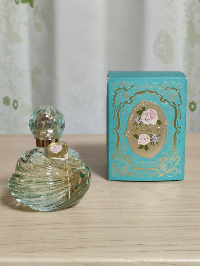 50ml／資生堂ローズロワイヤル オードパルファム - メルカリ