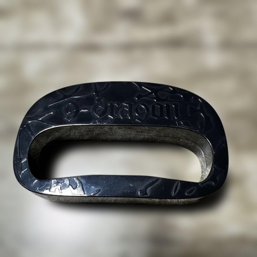 G-DRAGON ジヨン フラッシュナックル - メルカリ