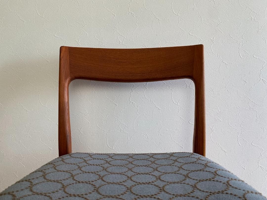 こでまり様専用 スウェーデン製 チーク チェア ミナペルホネン仕上済