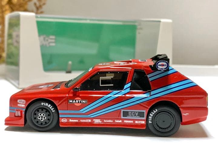 ビザール 1/43スケール レジン製ミニカー ランチア ECV1 激レア - メルカリ