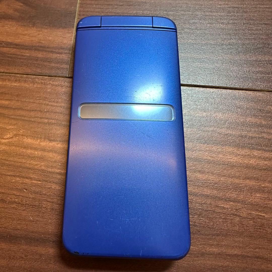 au KYOCERA KYY06 Galakei 5552 - メルカリ