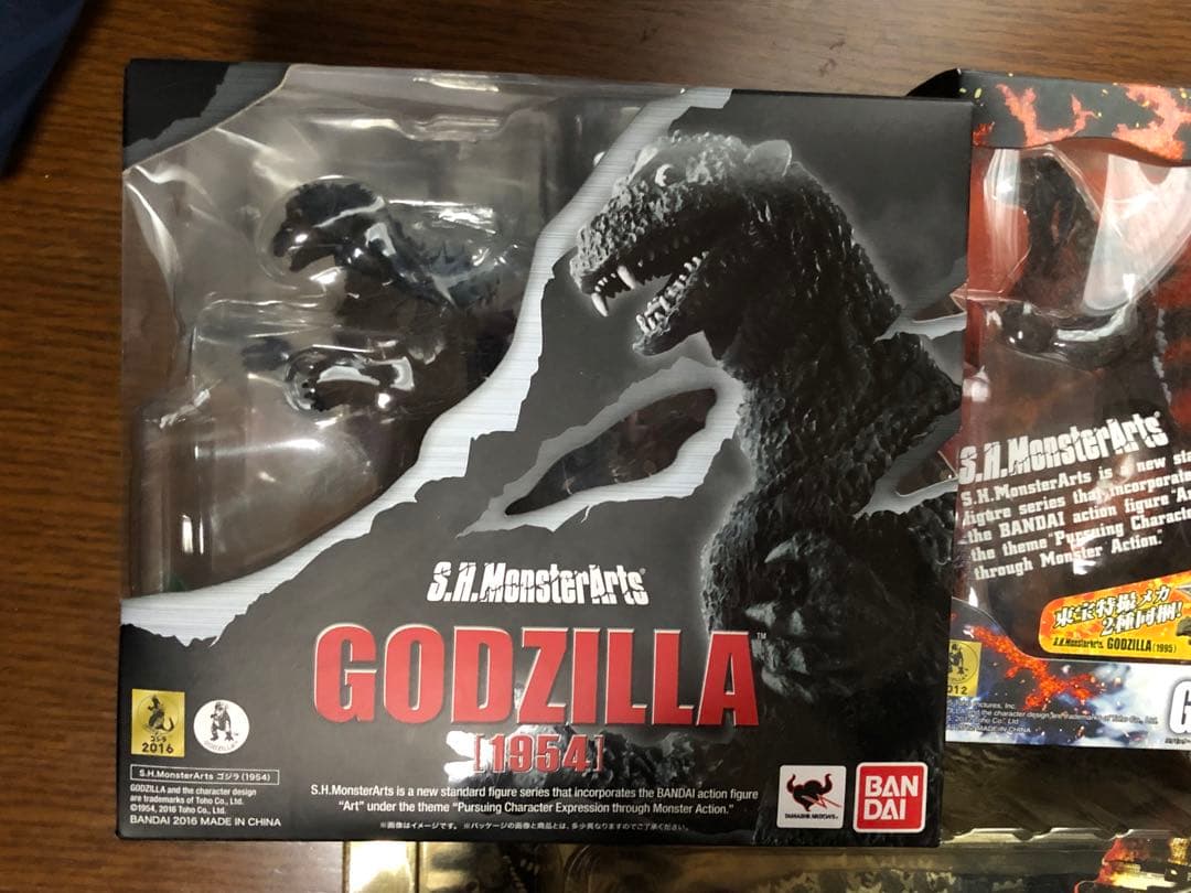 k*i様 S.H.MonsterArts ゴジラ　NECA ゴジラ1984 フィ