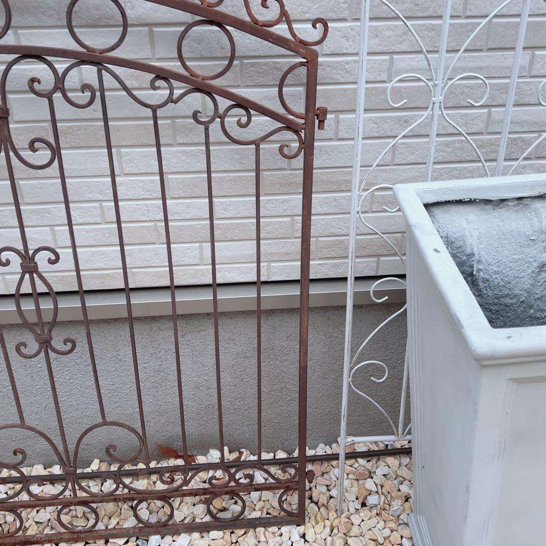 ヴィンテージ風 アイアントレリス＊ゲート - メルカリ