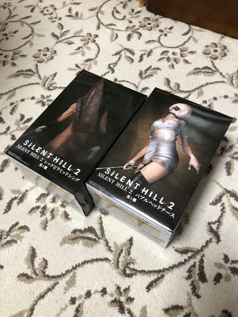 サイレントヒル 2 フィギュア バブルヘッドナース レッドピラミッド