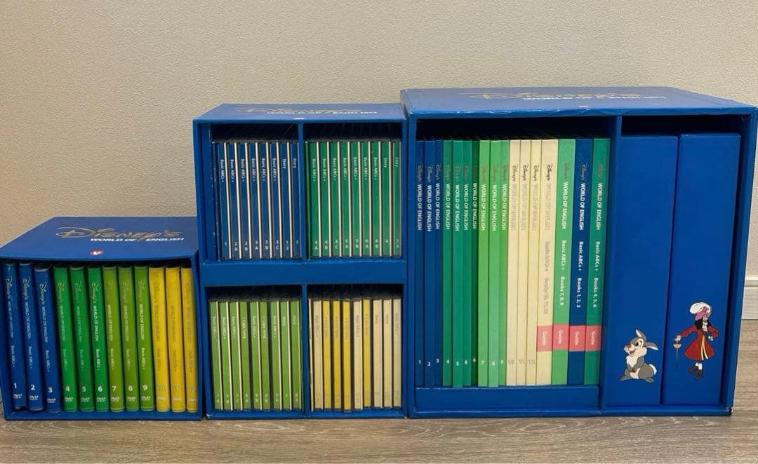 DWE ディズニー英語システム Basic ABCs+ 一式 - メルカリ