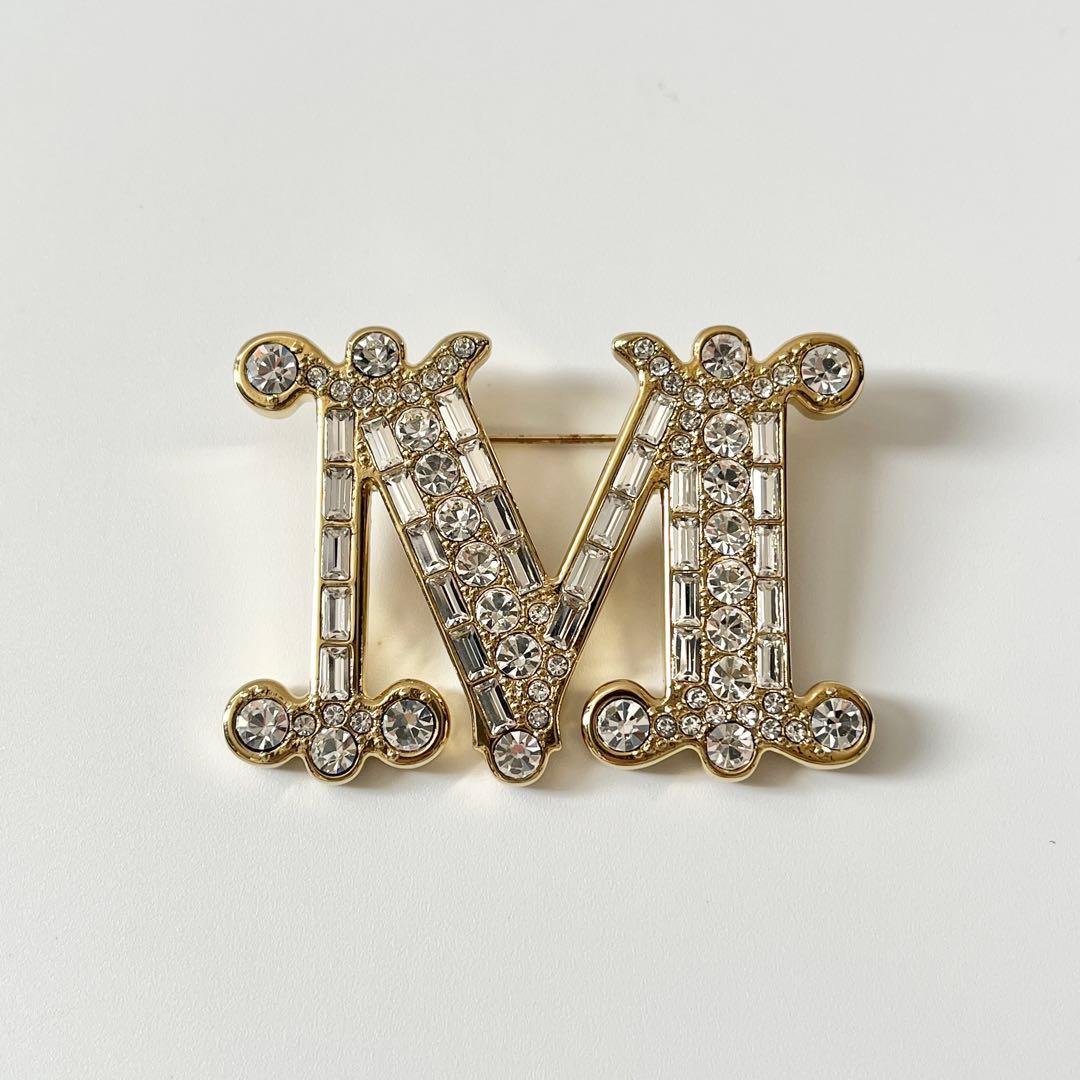 マックスマーラ バス クリスタル M字型 ブローチ ゴールド ロゴ