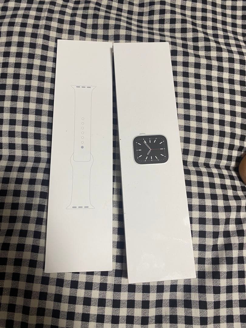 Apple Watch Series 6 40mm スペースグレイ アルミニウ… Amazon.com: Apple Watch Series 6 (GPS + Cellular, 40mm) - Space