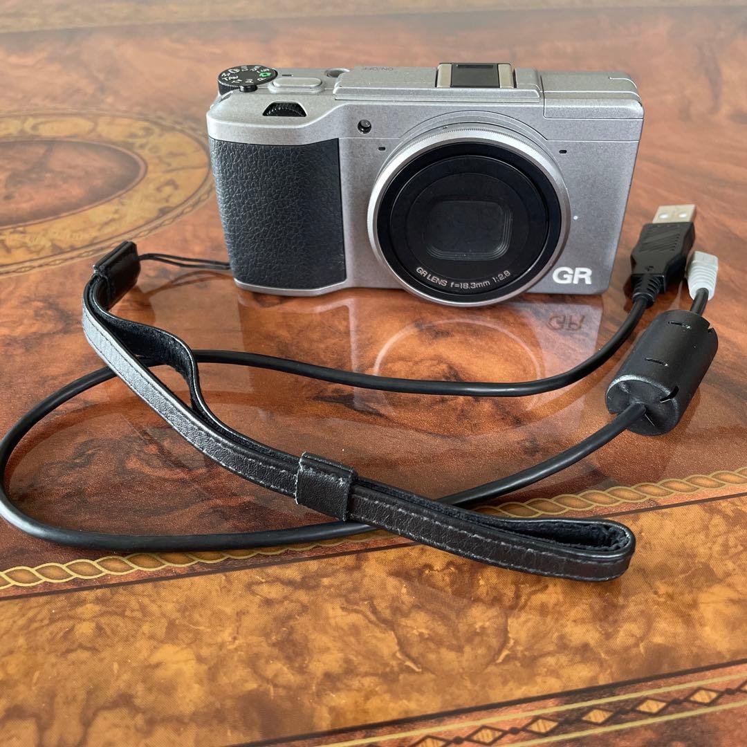 RICOH GR II コンパクトデジタルカメラ リコー GR II 価格比較 - 価格.com