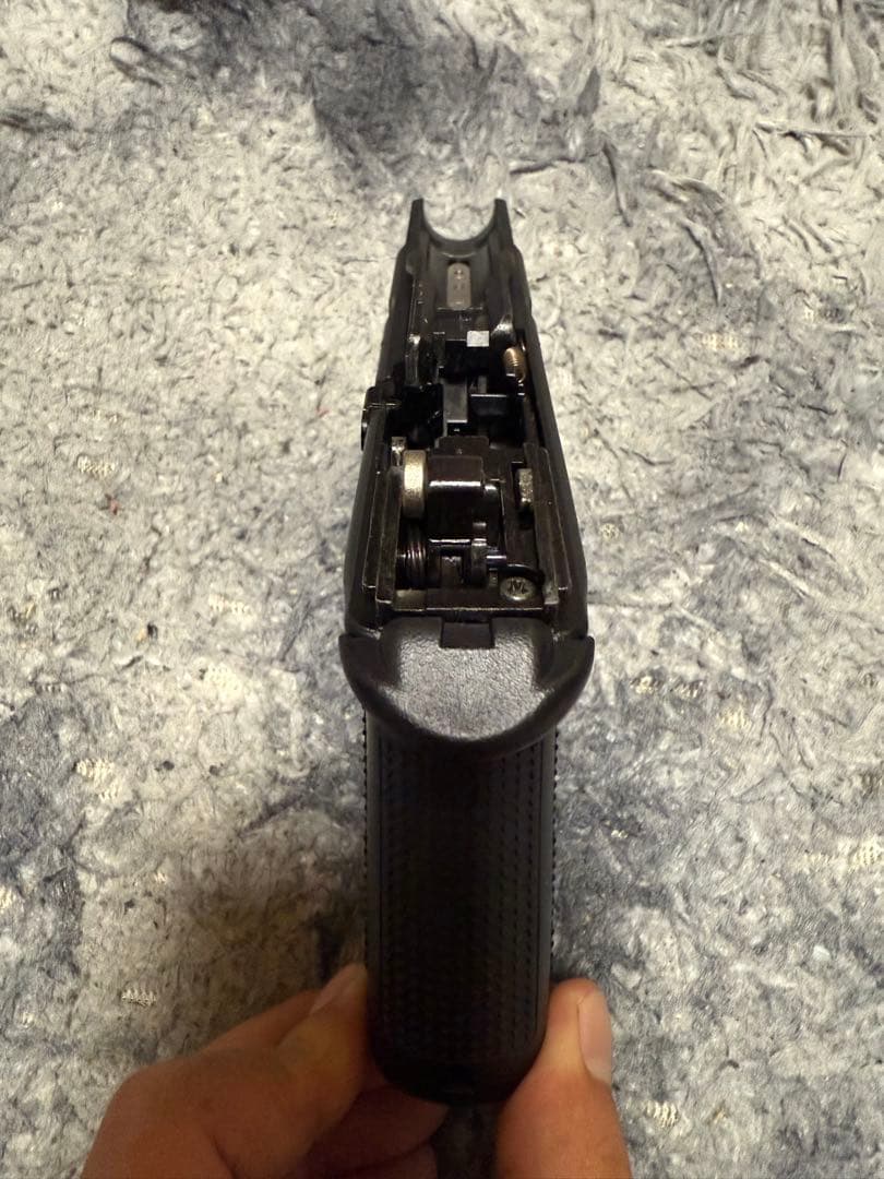 本日打切 東京マルイ グロック19 Gen4/マグウェル付