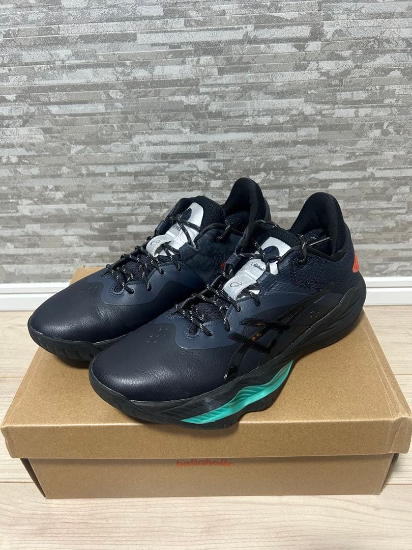 ASICS NOVA SURGE LOW ballaholic ボーラホリック - メルカリ