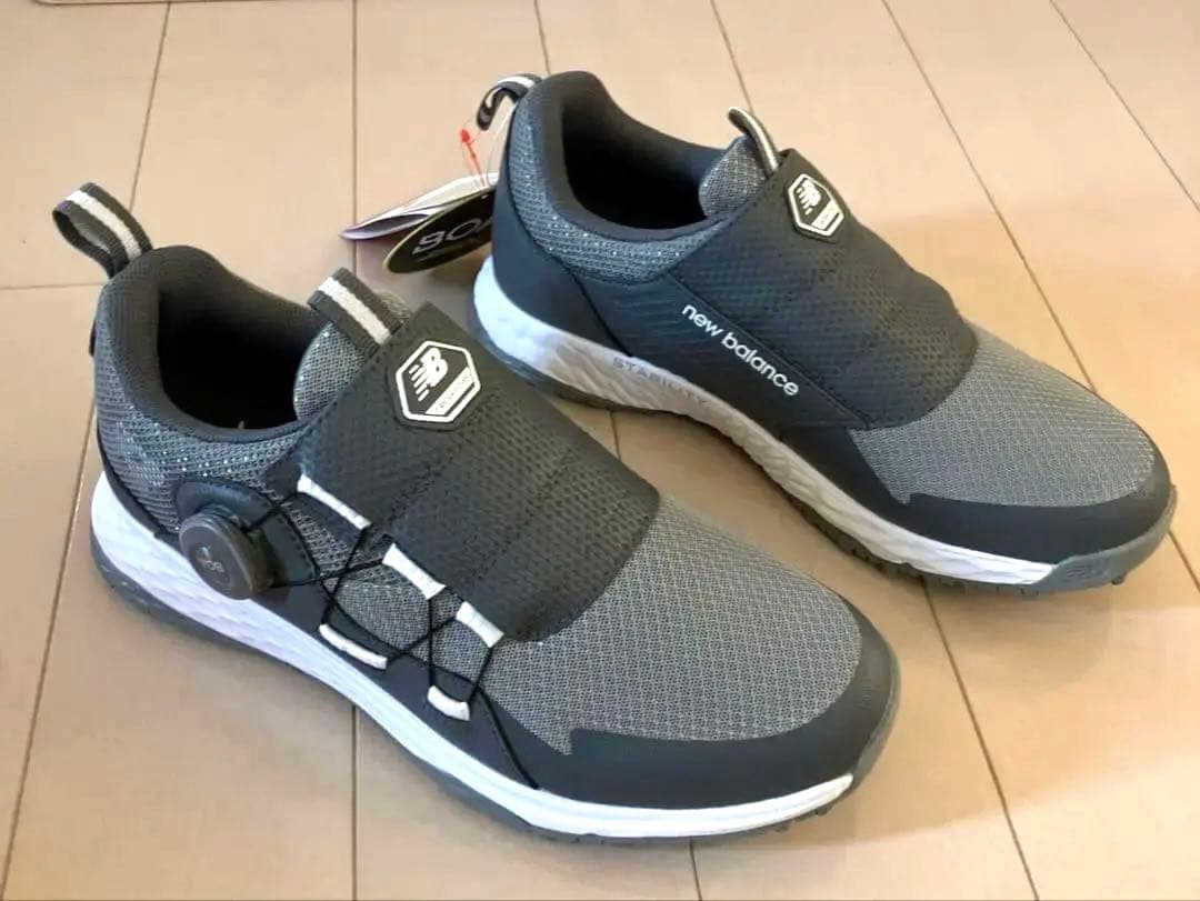 【新品】ニューバランス／ゴルフシューズ／スパイクレス／25.5cm／限定カラー