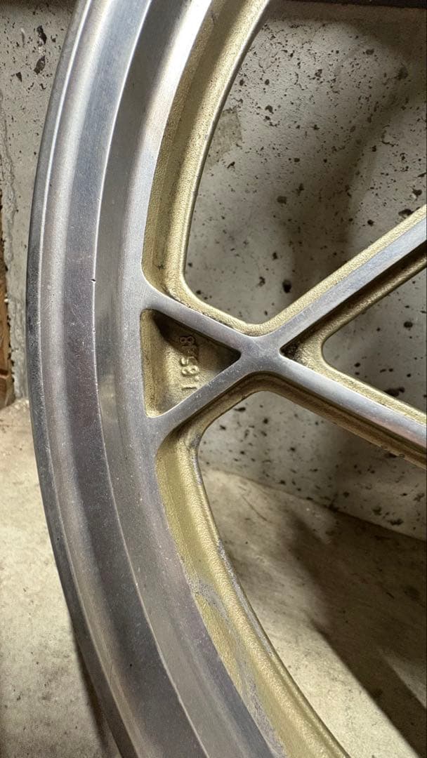 gs400星キャストホイールgt380にも - メルカリ