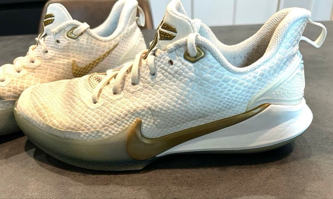 【希少】NIKE コービー AD NXT 360 ホワイト 28cm バッシュ NIKE KOBE AD NXT 360 USED SIZE 15 WHITE TEAL ORANGE MULTI-COLOR