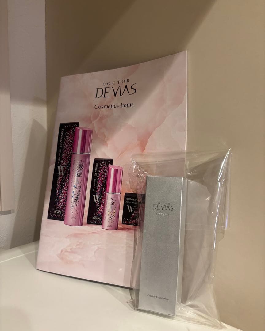 新品・未使用】DRデヴィアス プラチナクリーミィファンデ イエロー