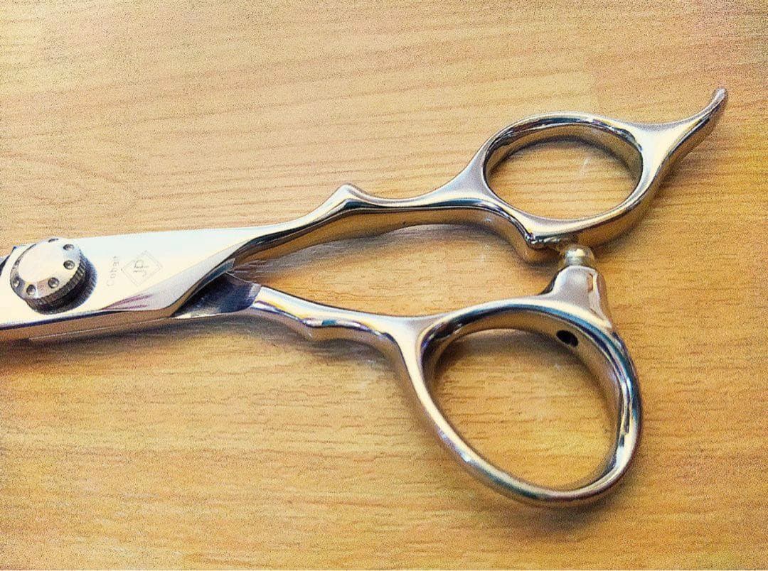 ✨切れ味抜群プロ仕様✨ハイコバルト✨シザー✨セニングシザー美容師