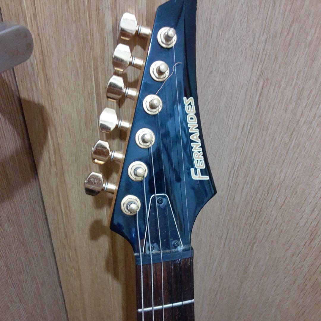 フェルナンデスエレキギター＆ソフトケース＆ショルダーストラップ