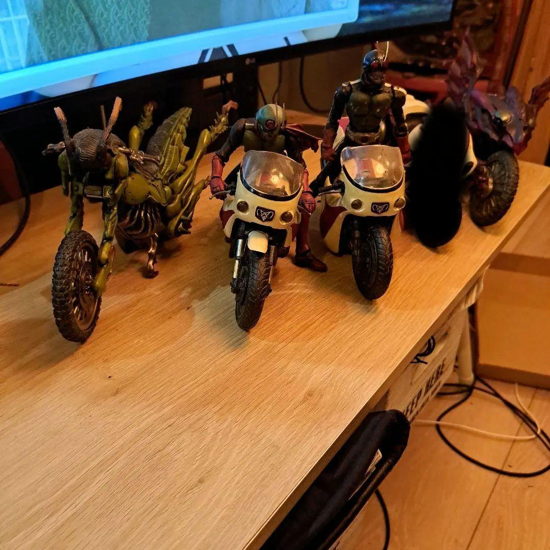 S.I.C. 「昭和仮面ライダーセット」バイク4台(1台素人改造) - メルカリ