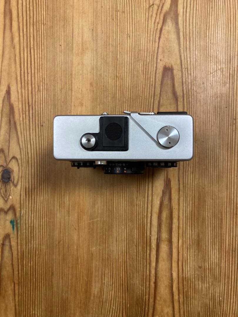 Rollei 35 SE フィルムカメラ 専用ケース・取扱説明書付き - メルカリ