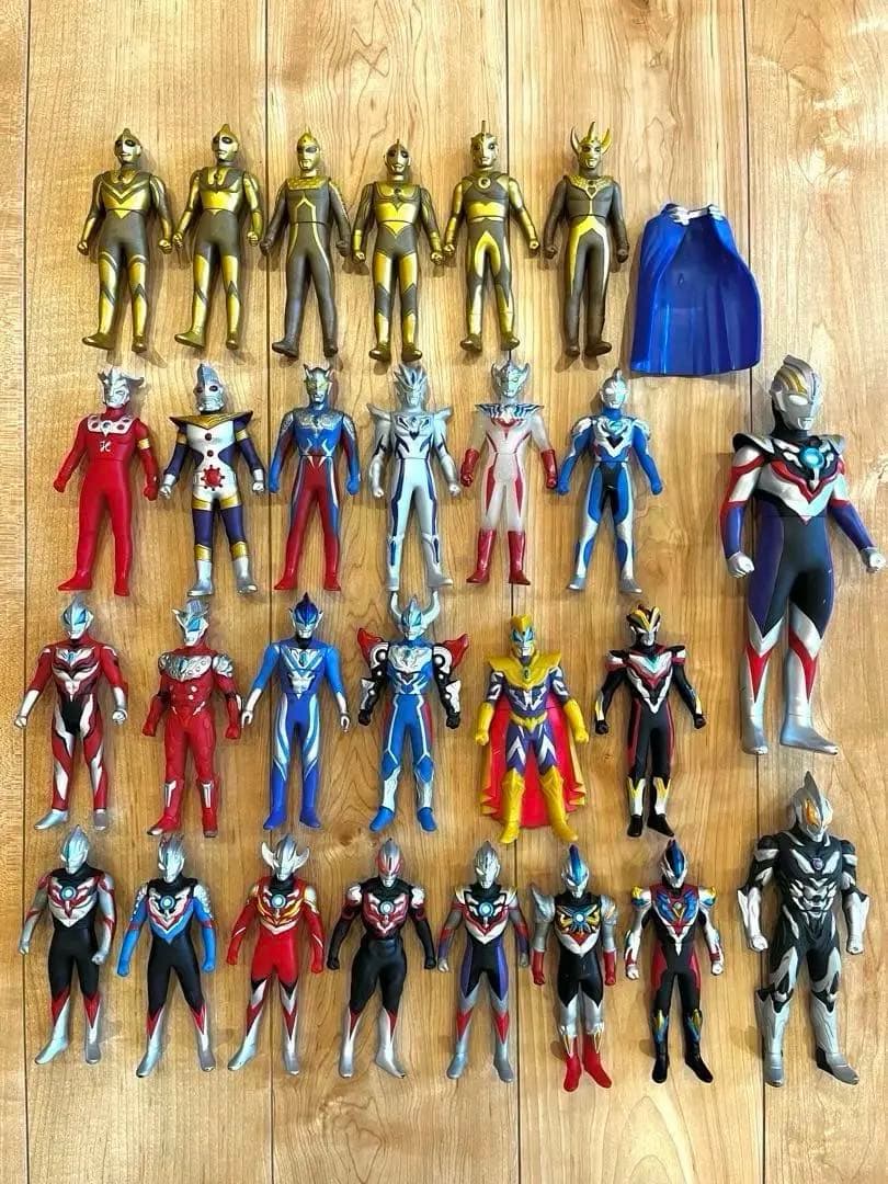 ウルトラマン ソフビ 30体 まとめ売り 大量セット 特撮フィギュア Yahoo!オークション -「ウルトラマンソフビ 大量」の落札相場・落札価格
