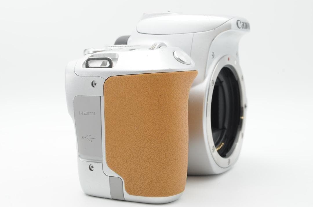 ☆超美品⑥☆クリスマスSALE☆ Canon EOS Kiss x9 トリプル - メルカリ