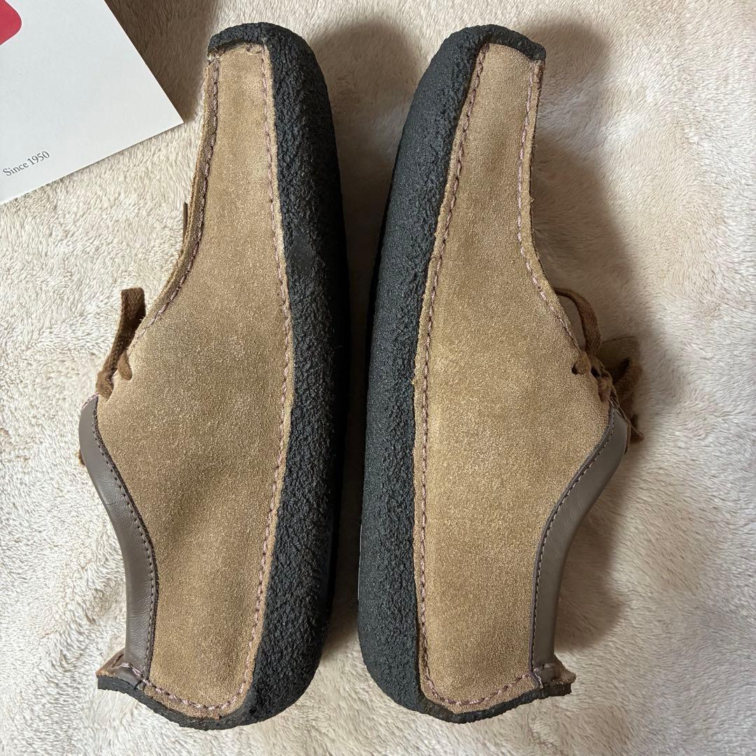 未使用 クラークス ナタリー オークウッド 23.5cm D幅 スエード 箱付