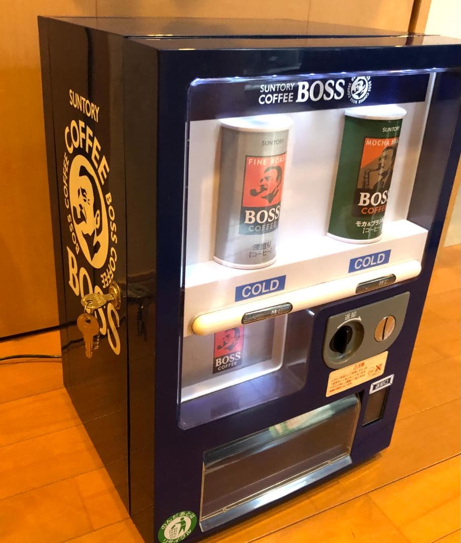 非売品】サントリー BOSS ミニ自販機 保冷庫（セブンイレブン限定商品
