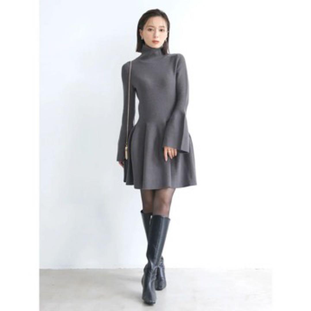 anuans 2024年モデルフレアーミニニットワンピース グレー - メルカリ