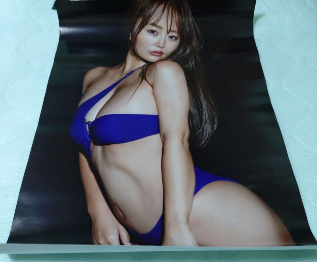 井口裕香カレンダーブック 3冊 B2ポスター サイン入りポストカード 5点セット