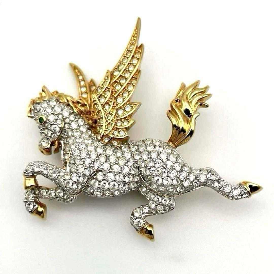 SWAROVSKI スワロフスキー ペガサス ブローチ クリスタル スワロフスキー ブローチ クリスタル」の人気商品一覧 | 安い商品を