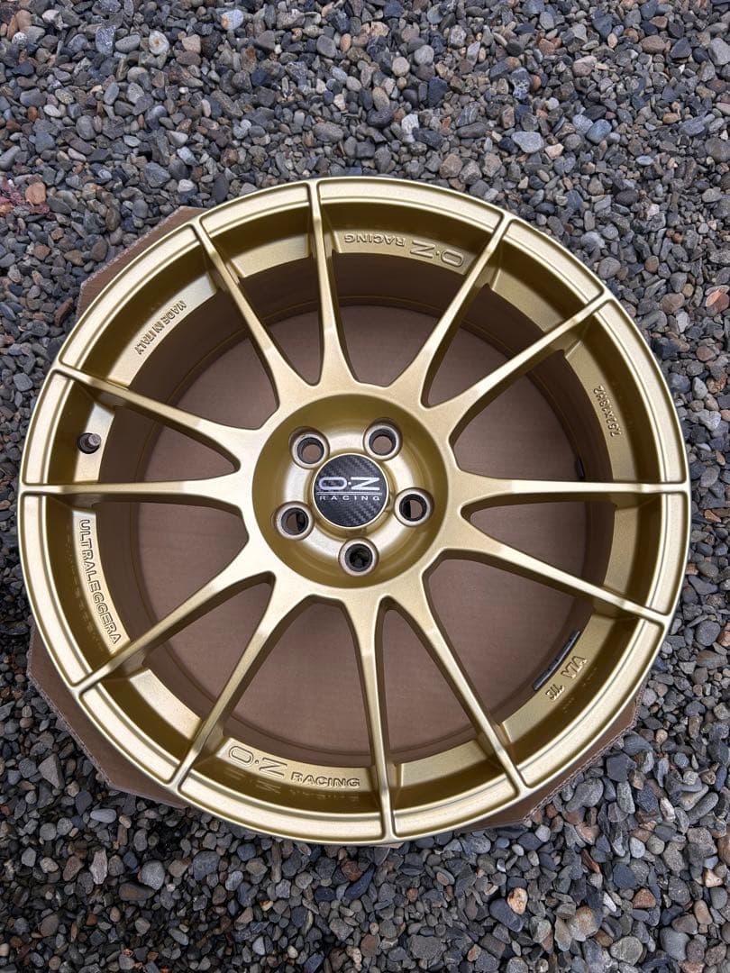 値下げ①OZウルトラレッジェーラ18インチゴールド5穴PCD100オフセット48 楽天市場】ULTRALEGGERA アルミホイール 4本セット 18インチ 18x8.0J