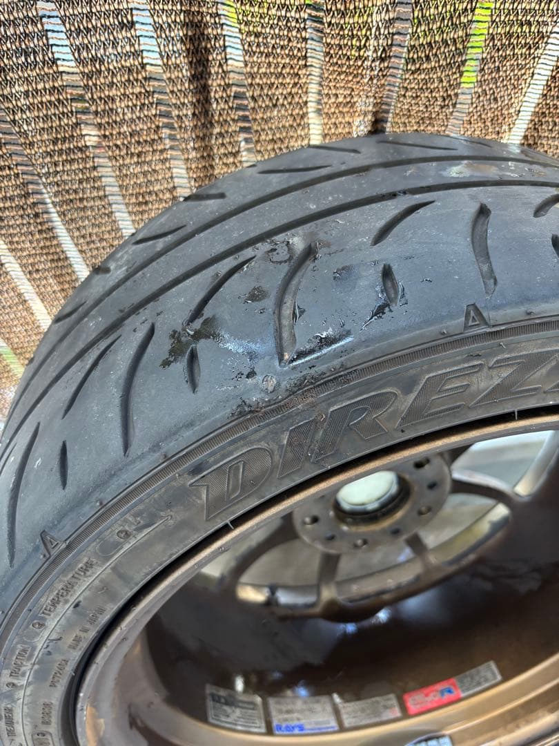 RAYS CE28 １８インチ　8.5J +42 PCD 120 