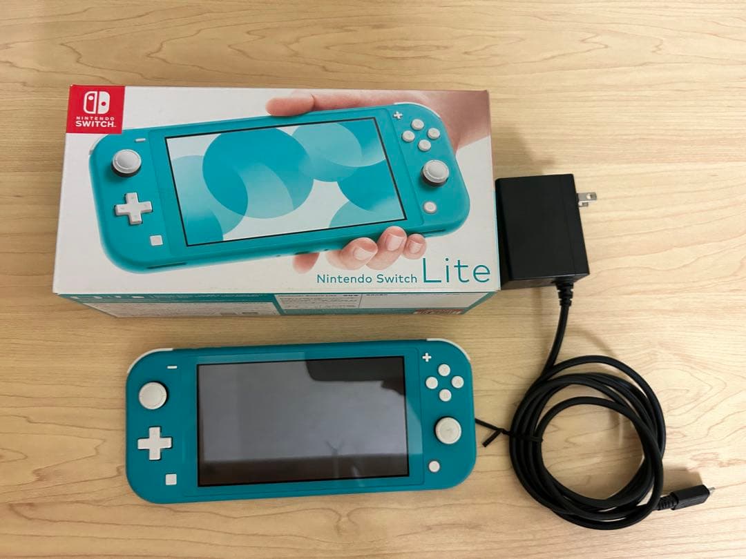 Nintendo Switch Liteターコイズ 本体、箱、充電器、値下げ可‼️ Nintendo Switch Lite ターコイズ 本体 充電器付き 箱付き