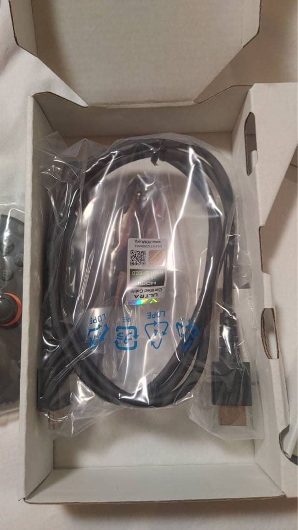 Nintendo Switch 日本語版 本体マリオカートドラクエ3付き - メルカリ