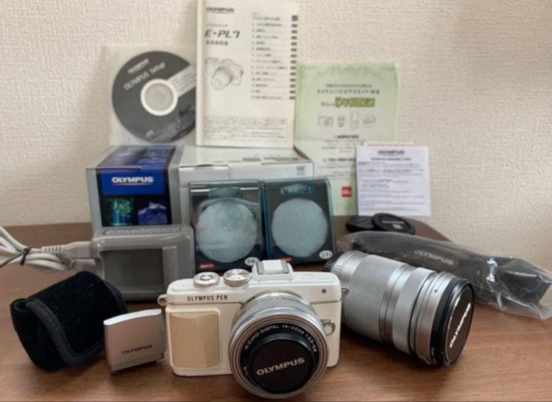 【値下げ中】OLYMPUS E-PL7♡お得セット Amazon | OLYMPUS ミラーレス一眼 PEN E-PL7 EZダブルズームキット
