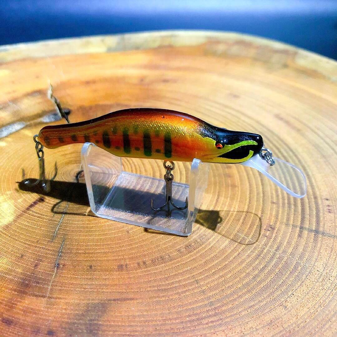 ハンドメイドルアー 渓流バルサミノー 62mm シンキング ヤマメカラー