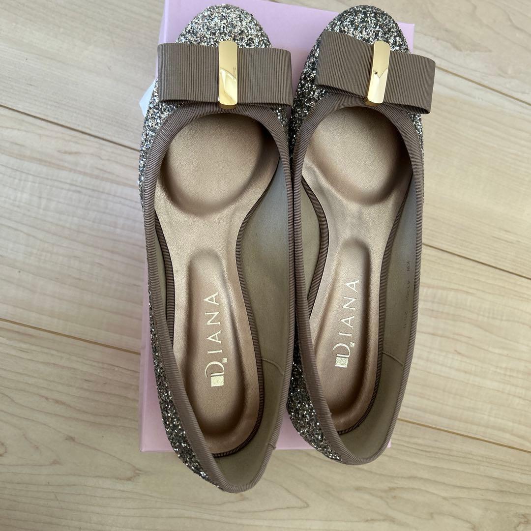 DIANAグリッター フラットシューズ 25.0cm
