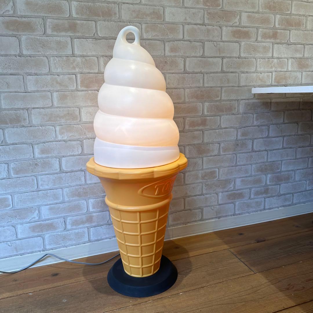 スジャータめいらくのソフトクリームマシンとアイスクリーム看板セット