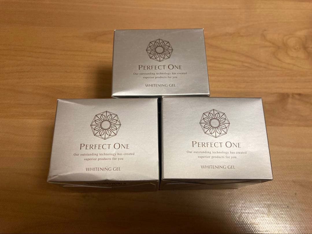 パーフェクトワン　薬用ホワイトニングジェル75g 3個セット 楽天市場】【公式】パーフェクトワン 薬用ホワイトニングジェル 75g