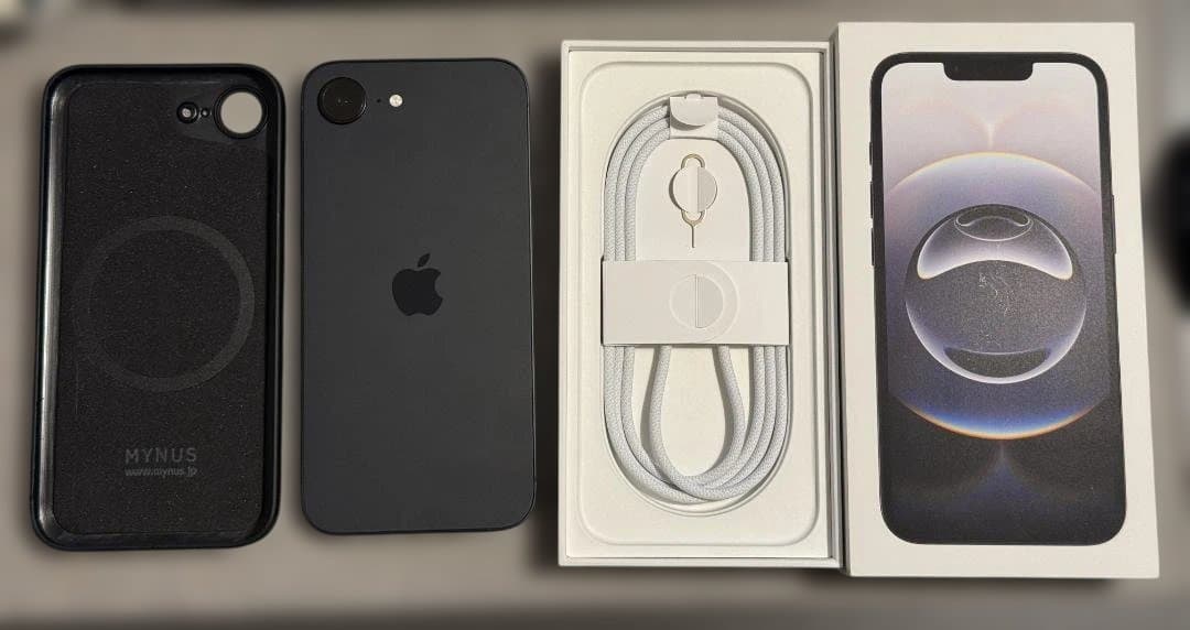 Apple iPhone 16e 128GB ブラック SIMフリー 画面擦れ有 - メルカリ