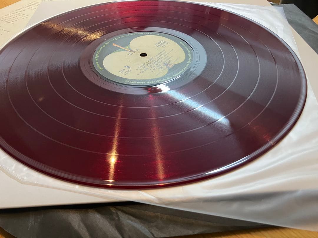 名盤 ニアミント赤盤 綺麗な赤盤 レットイットビー - メルカリ