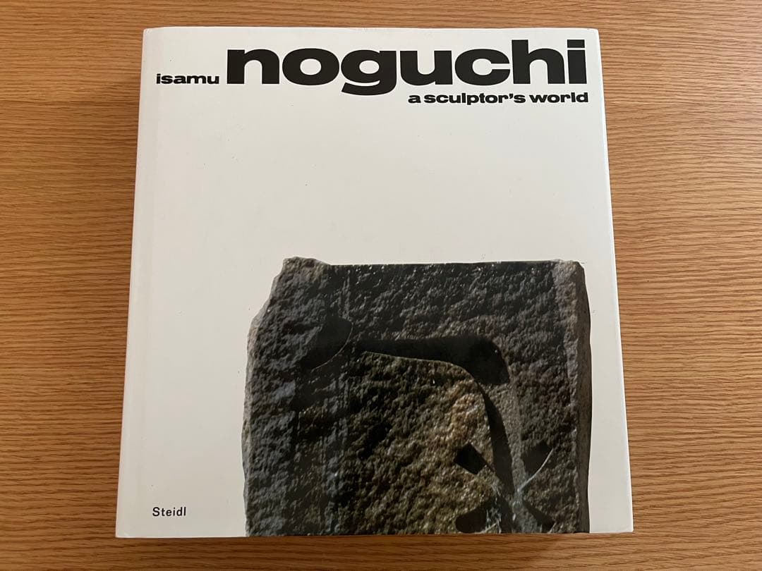 isamu noguchi a sculptor's world 洋書 Isamu Noguchi: A Sculptor's World: Noguchi, Isamu, Fuller, R