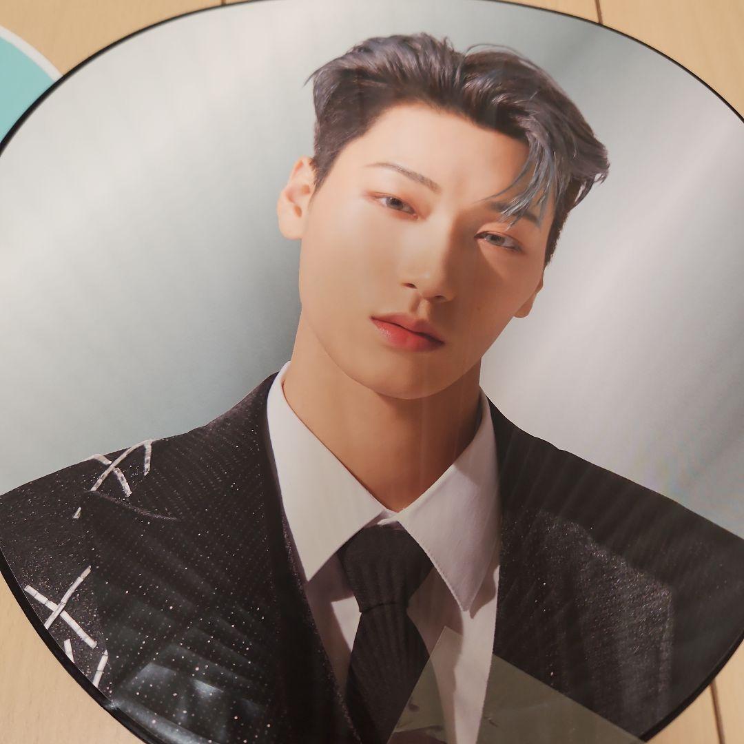 ATEEZ サン うちわ 6枚セット - メルカリ