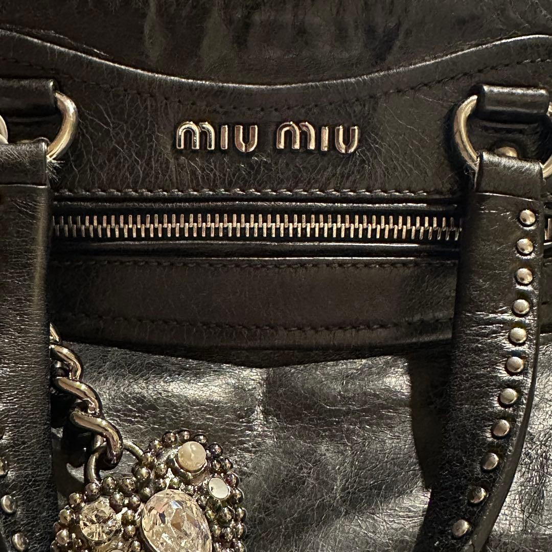 MIUMIU 