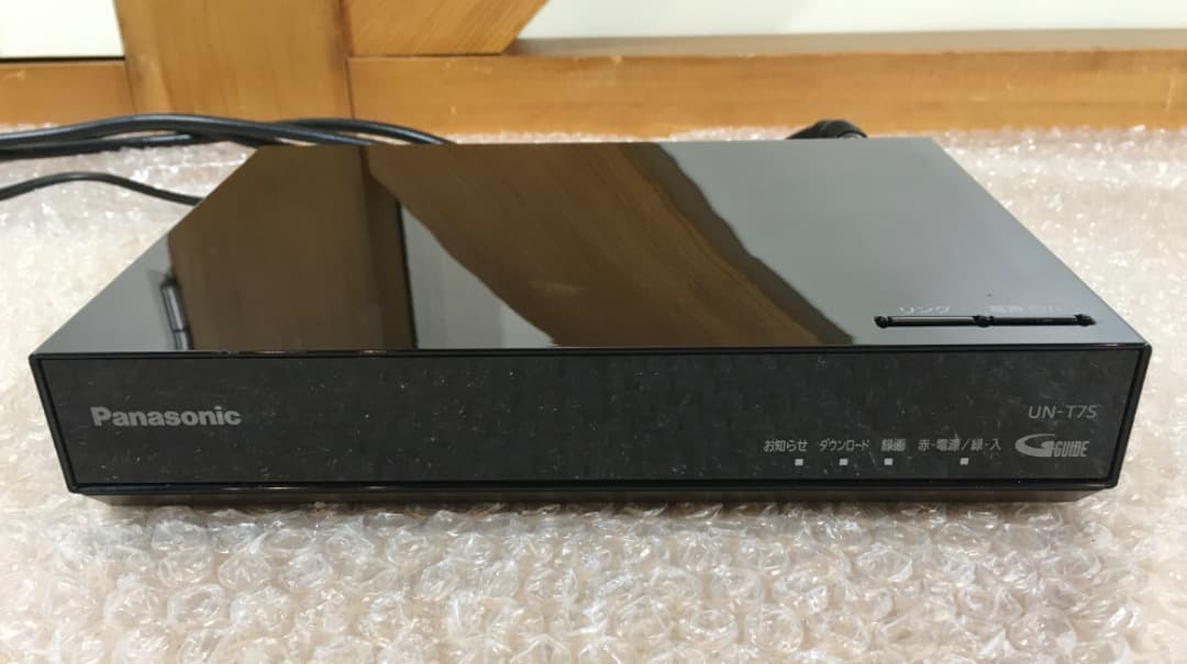 ○Panasonic ポータブルTV UN-10T7 プライベートビエラ18年製