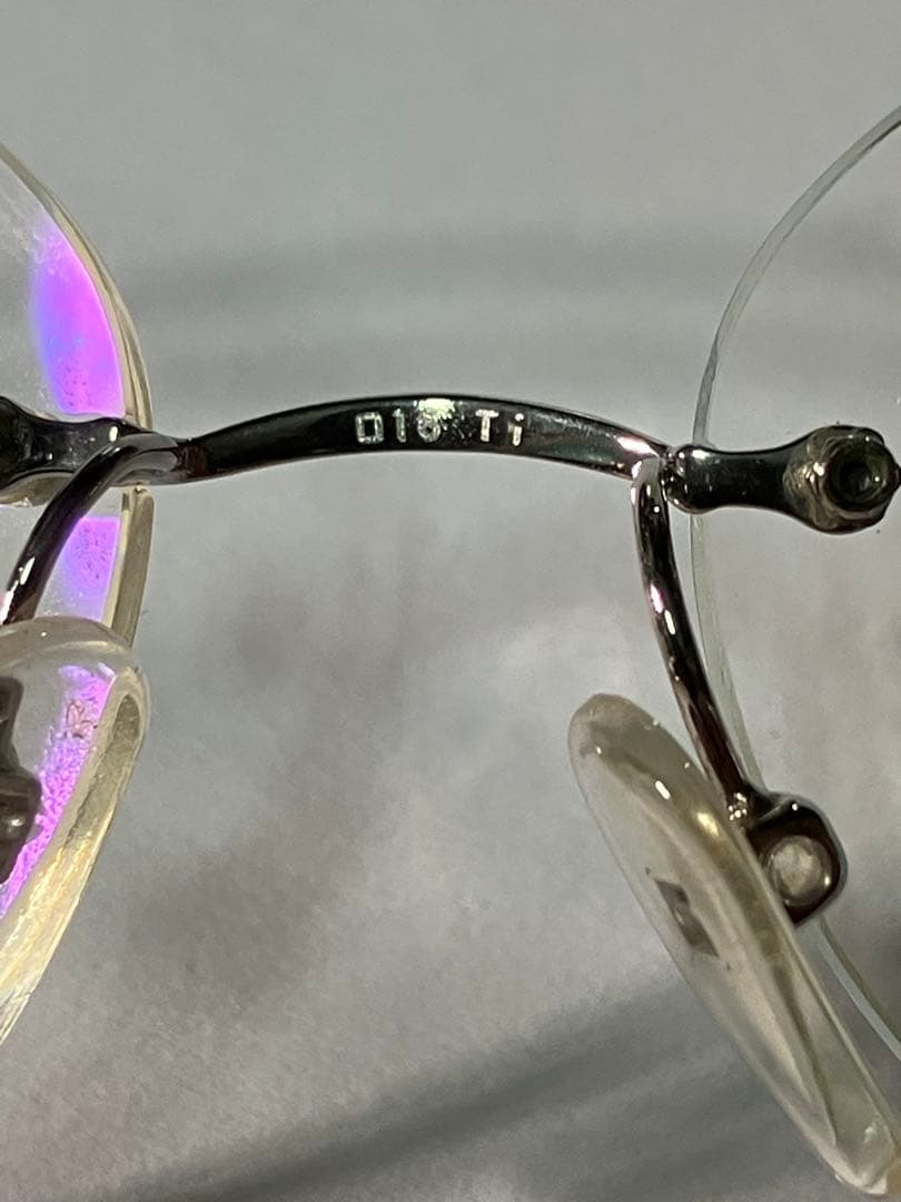 値下げ パーツの一部にK14WGを使用 老眼鏡 ホワイトゴールド