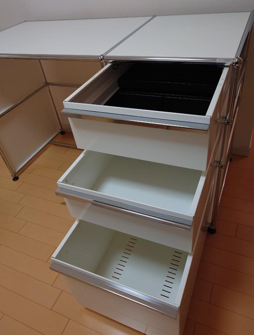 スクーデリア様専用】USM Haller デスク ホワイト 引き出し3段 美品