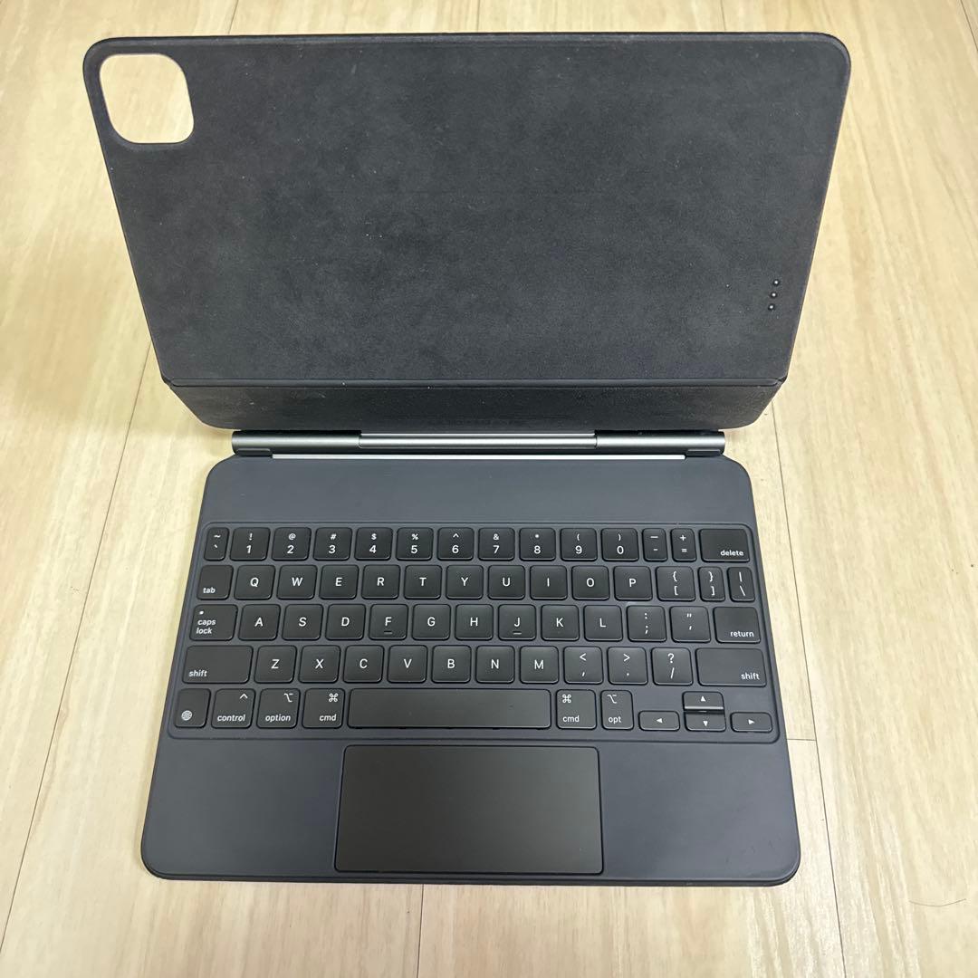 Apple Magic Keyboard 11インチ マジックキーボードUS配列 違いは5つ？Magic Keyboard(iPad用)のUSとJIS配列を比較してみた