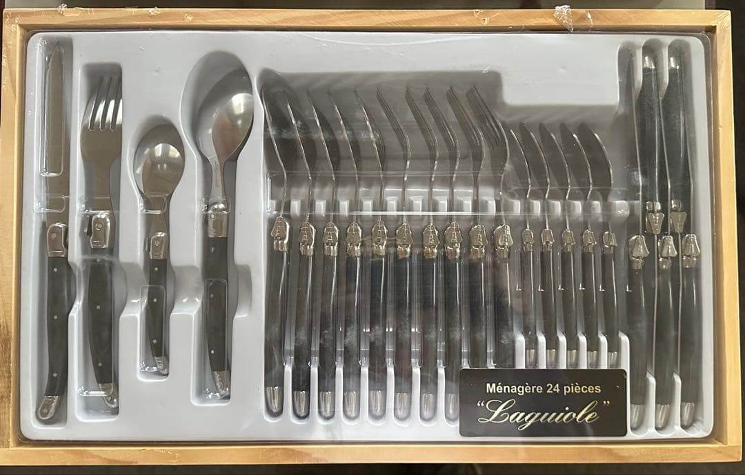 ラギオール 24点カトラリーセット2点
