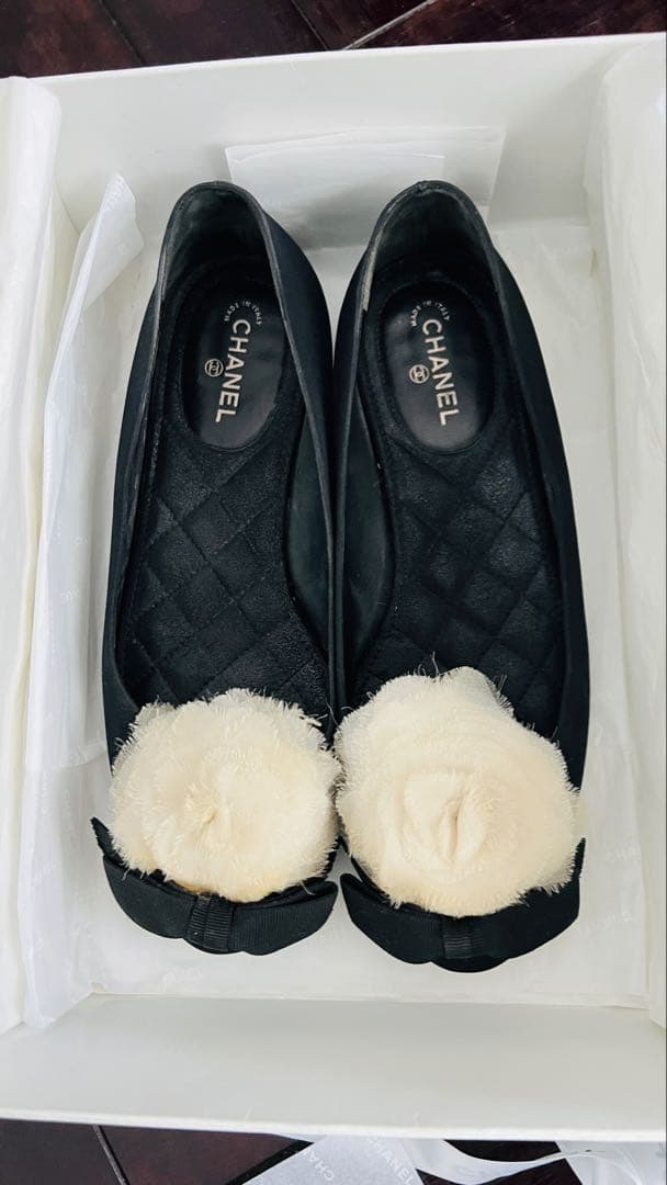 最終価格 CHANEL ブラック フラットシューズ 37.5C 銀座店購入
